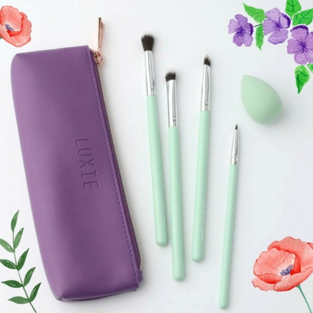 New Luxie Florals Brush Set